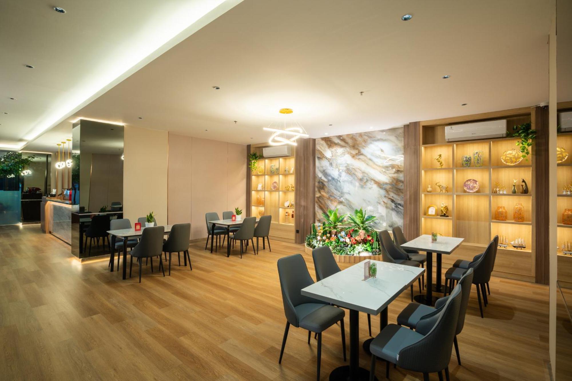 Ramada By Wyndham سيربونغ المظهر الخارجي الصورة