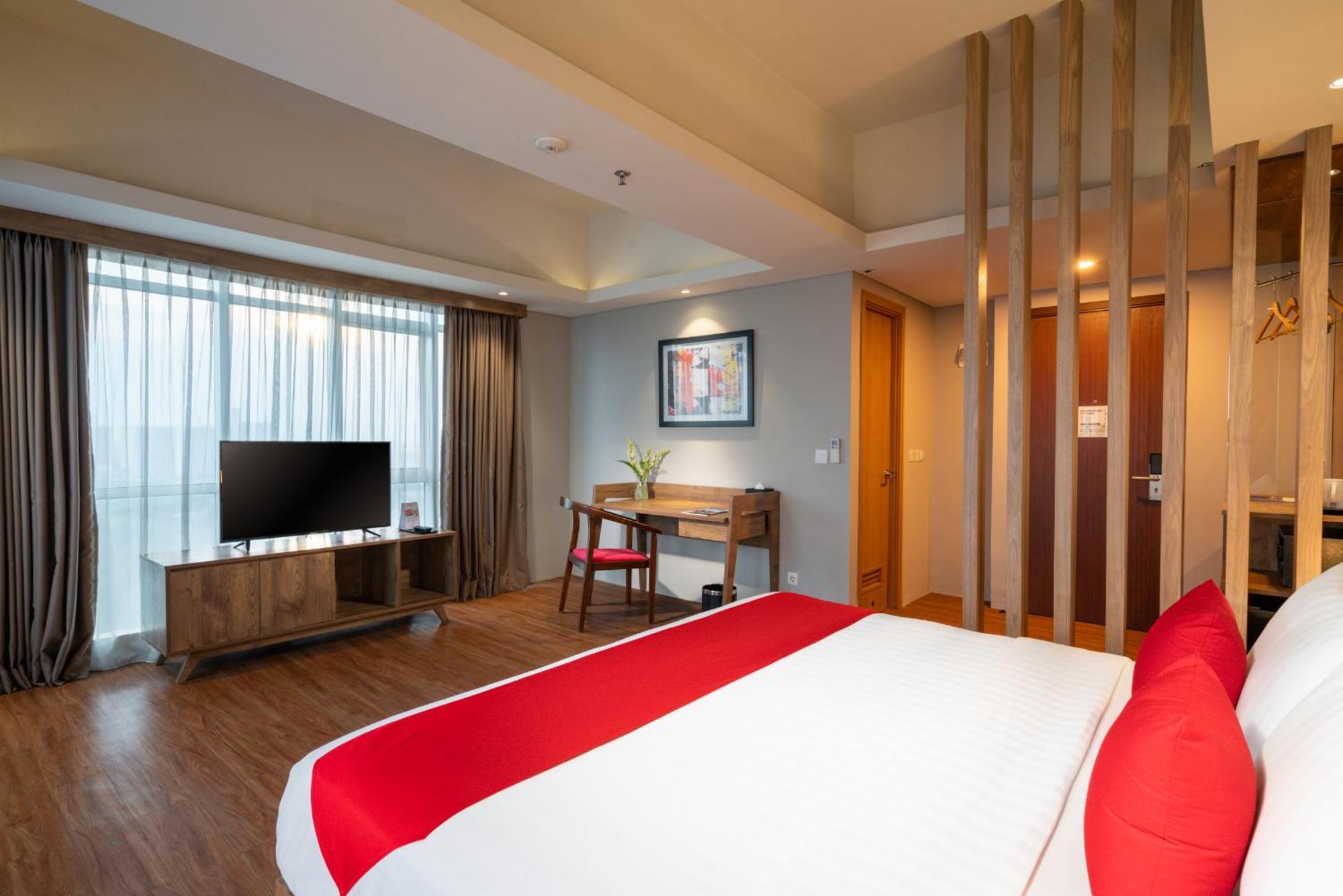 Ramada By Wyndham سيربونغ المظهر الخارجي الصورة