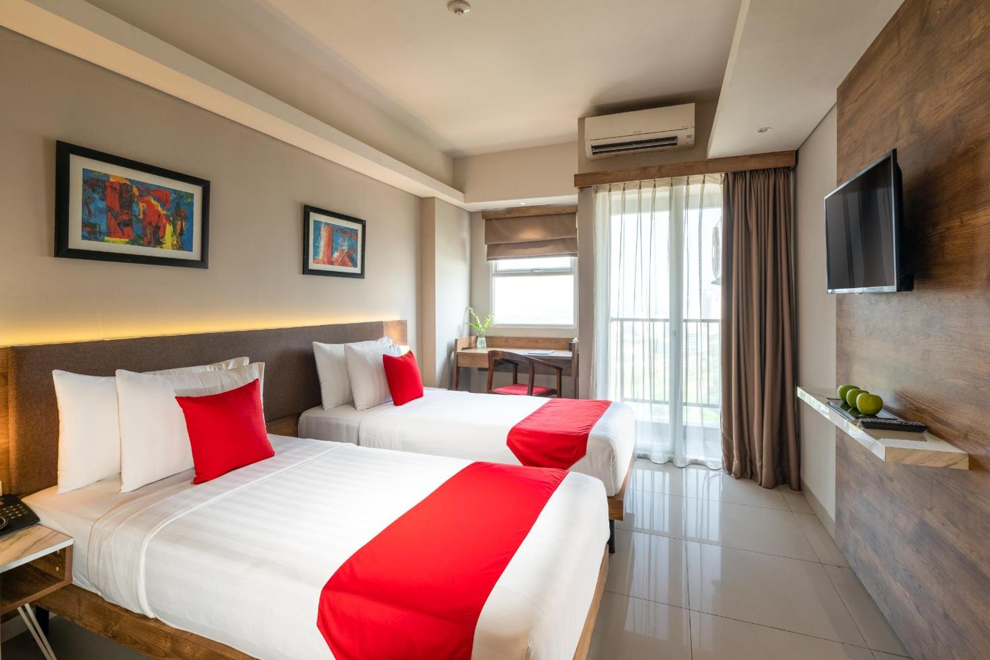 Ramada By Wyndham سيربونغ المظهر الخارجي الصورة