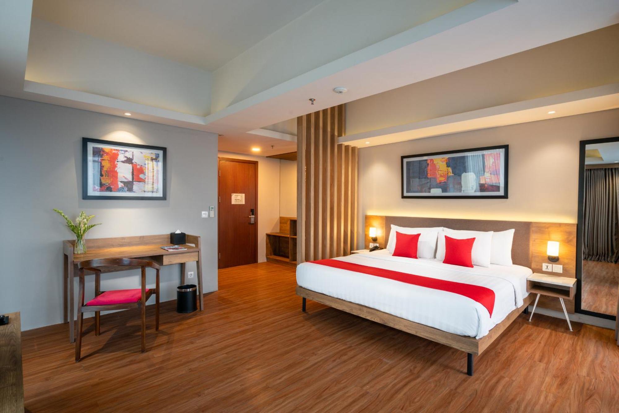 Ramada By Wyndham سيربونغ المظهر الخارجي الصورة
