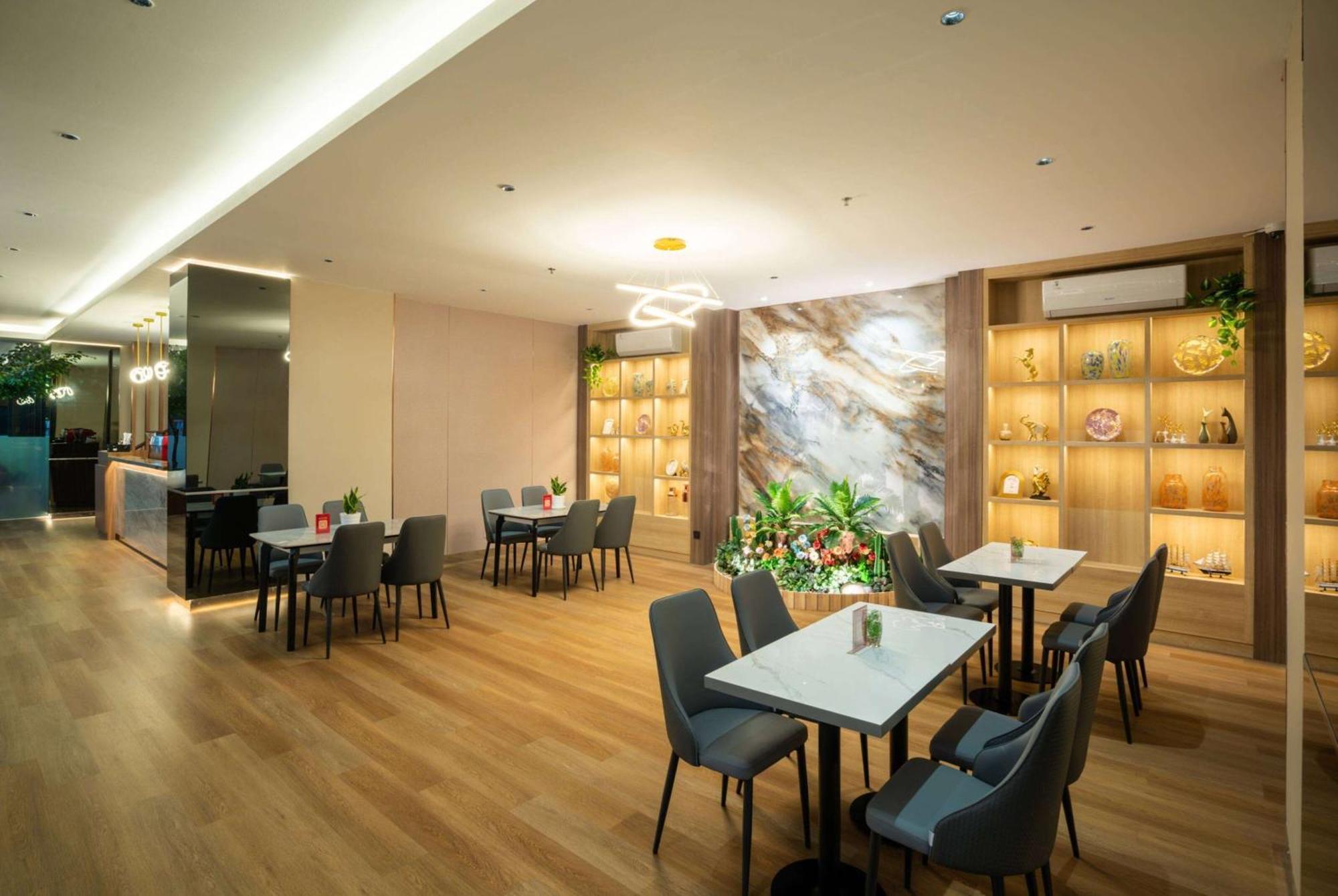 Ramada By Wyndham سيربونغ المظهر الخارجي الصورة